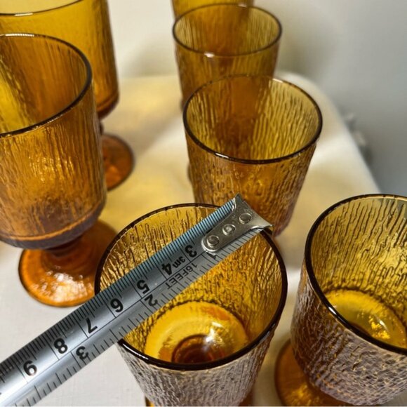 Ravenhead Siesta Amber Textured Goblets Wine Glass 1970s 8 larger5 small - Picture 6 of 12